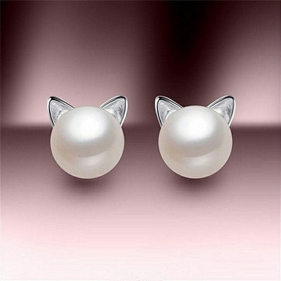 Jewelry - Silver Tone Cat Ear Faux Pearl Earrings